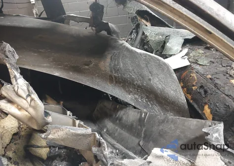 2003 Kia Sedona Ex/Lx from USA, damaged, VIN KNDUP131036466035